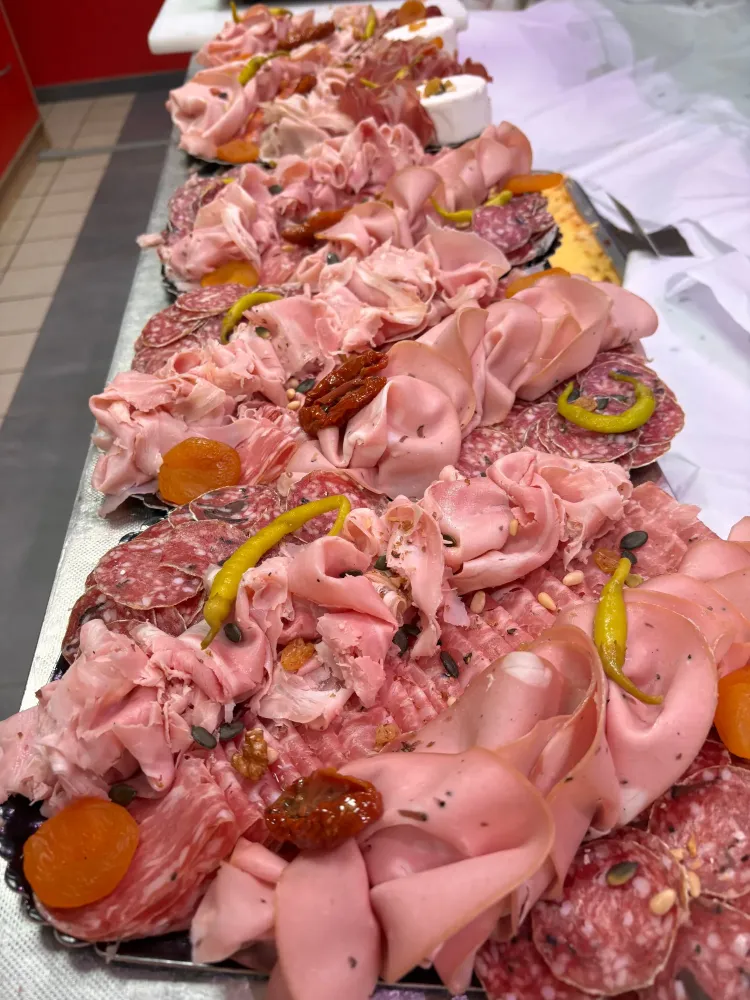 Côté charcuterie et traiteur (4webp